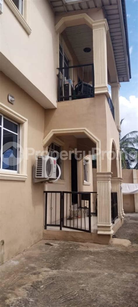 House in Ejigbo Ejigbo Lagos | House for sale in ejigbo | House in ...