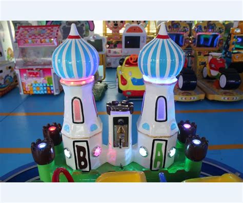 Amusement Indoor Trackless Train Attractive Electric Kiddie Ride Train ...