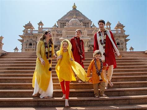 Justin Trudeau's India Trip, And All The Other Times He's Dressed Up ...