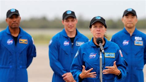 SpaceX: NASA astronauts prepare to offer 'taxi service' to ISS - rocket-carrying crew dragon ...