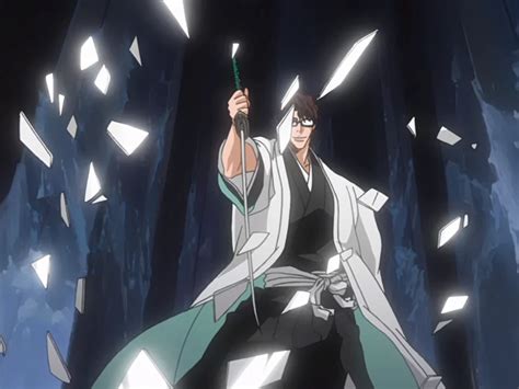 Bleach: What Is Aizen's Bankai? Theories Explained!