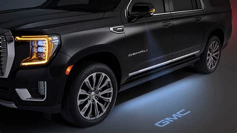 Does the 2023 GMC Yukon Denali Ultimate Elevate the Yukon to Luxury SUV ...