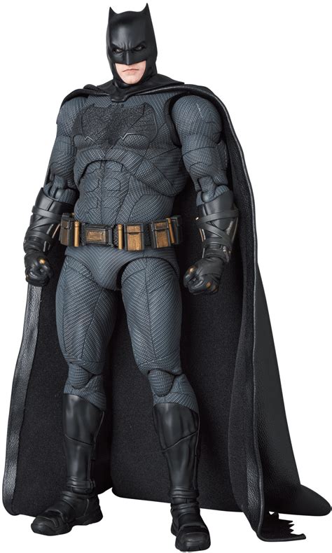 MAFEX Batman (Zack Snyder's Justice League Ver.) | HLJ.com