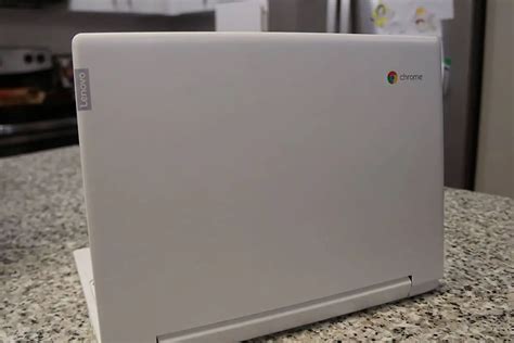 Lenovo Chromebook C330 review: A slim 2-in-1 with decent battery life ...