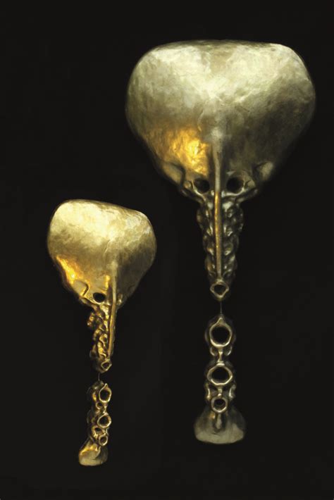 GOLD SCULPTURES – ART-AND-SCIENCE