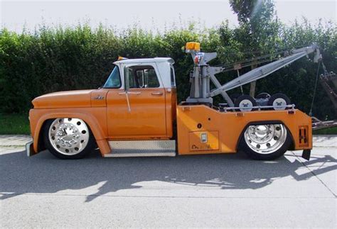 1963 Chevrolet C50 araba kurtarıcı | Lowrider trucks, Custom chevy trucks, Classic chevy trucks