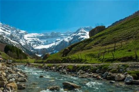 Walking in the Pyrenees National Park | Macs Adventure