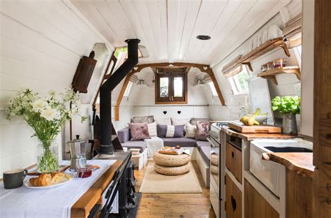 This picturesque century-old narrowboat makes stylish use of every inch ...