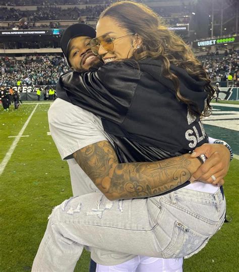 Darius Slay's wife says goodbye to Philly as Eagles plan release