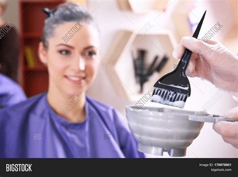 Process Dyeing Hair Image & Photo (Free Trial) | Bigstock