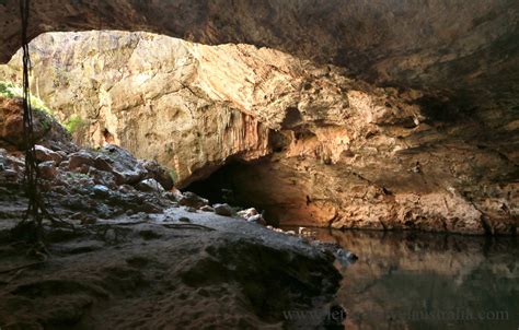 Tunnel Creek | Let's Go Travel Australia