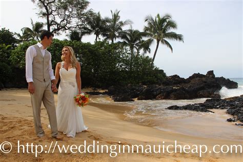 Cheap Maui Wedding Packages - Maui Elopement - Simple Maui Beach Wedding