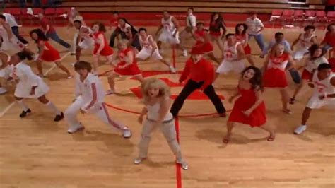 High School musical - We're all in this together - YouTube