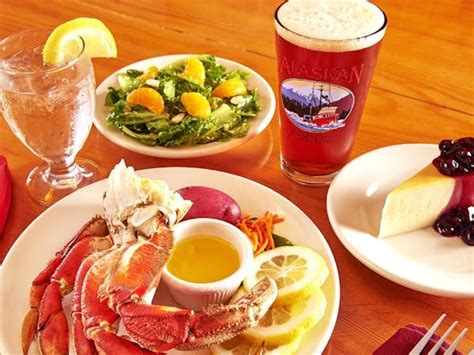 George Inlet Lodge Crab Feast | Experience Alaska Tours