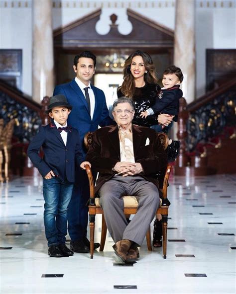 These 22 photos prove Adar Poonawalla is a family man, doting husband