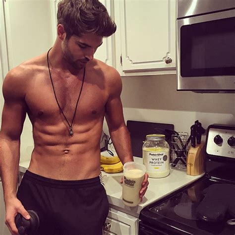 We're Obsessed with Model and Instagram Celebrity, Nick Bateman - Page ...