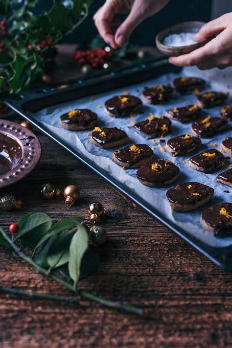 Dark chocolate & orange cookies - Travelling oven