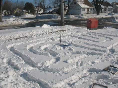 Practically Homemade: Snow Maze