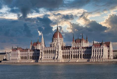 Documentary in the Making about Hungary's Magnificent Parliament