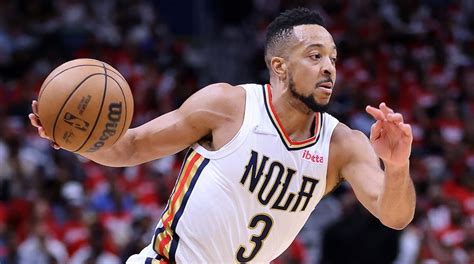 Pelicans, CJ McCollum agree to two-year extension worth $64 million ...