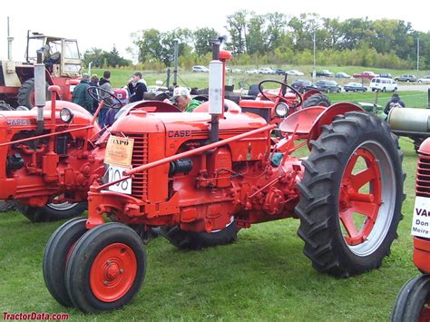 TractorData.com J.I. Case DC tractor photos information