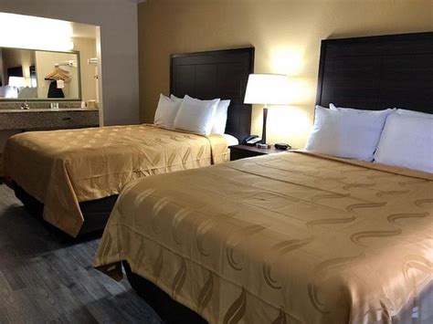 QUALITY INN & SUITES NEAR DOWNTOWN MESA - Updated 2024 Prices & Hotel Reviews (AZ)