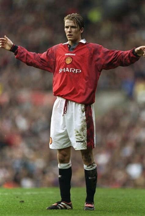 David Beckham of Man Utd in 1997. | David beckham manchester united ...