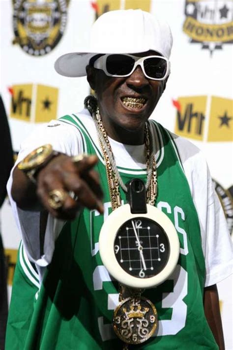 Flavor Flav and His Large Clocks (27 pics)