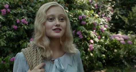 Miss Peregrine's Home for Peculiar Children (2016)