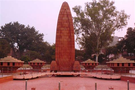 Jallianwala Bagh - Amritsar: Get the Detail of Jallianwala Bagh on Times of India Travel