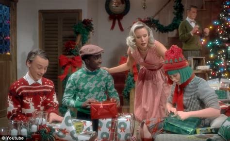 Kristen Bell stars in Sia's Santa's Coming For Us | Daily Mail Online