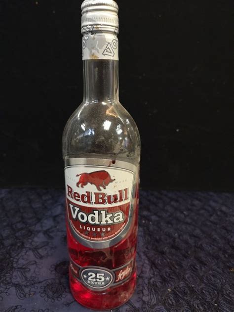 RED BULL VODKA LIQUEUR | Kaufen auf Ricardo