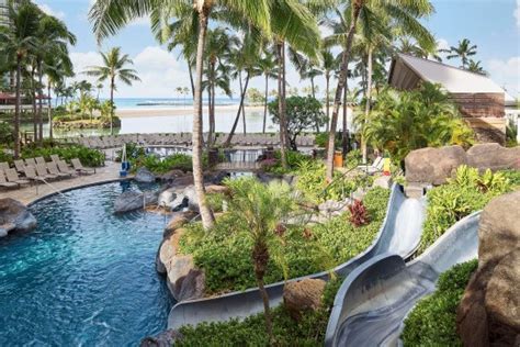 Grand Waikikian by Hilton Grand Vacations (Honolulu, HI): What to Know BEFORE You Bring Your Family