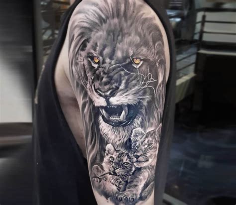 Lions tattoo by El Mago | Photo 27829