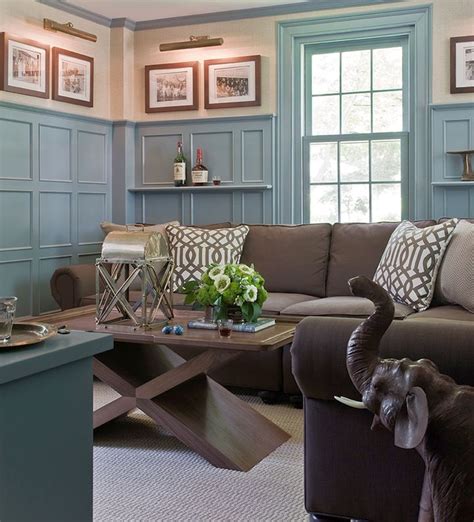 17 Pleasant Blue and Brown Living Room Designs