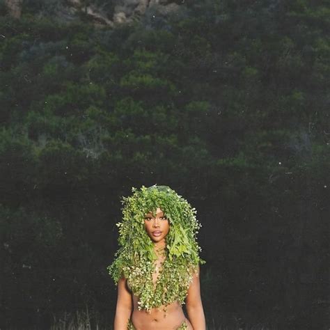 SZA posts cover for upcoming album "LANA" : r/popheads