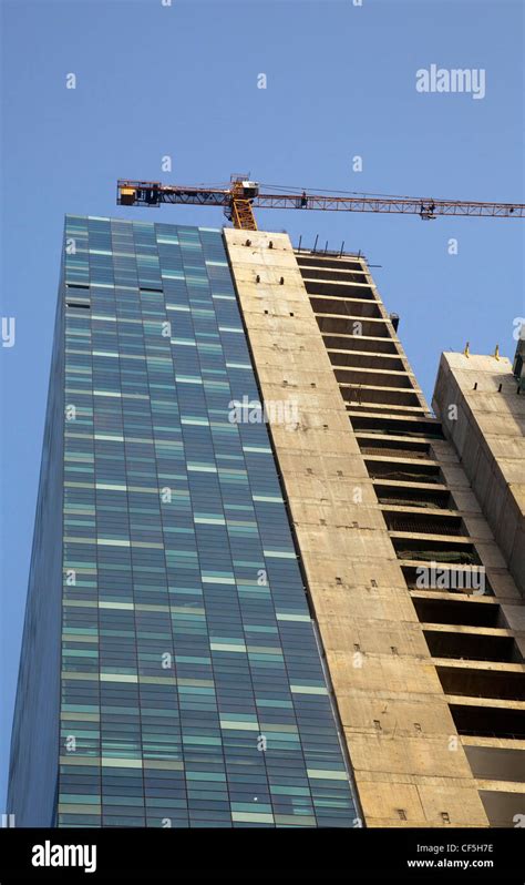 Construction of a skyscraper in Mumbai, India Stock Photo - Alamy