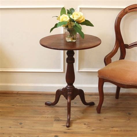 20++ Antique Pedestal Side Table - HOMYHOMEE