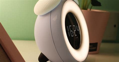 Best Wake Up Light Alarm Clocks To Buy For Winter 2019