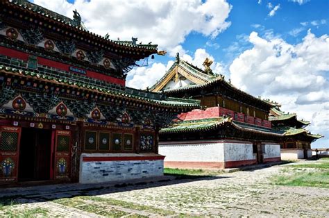 Erdene Zuu Monastery | Series 'The surviving artifacts of Buddhist ...