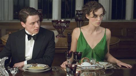 The story behind Keira Knightley's green dress in Atonement | Vogue Paris