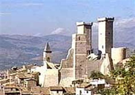 Castle in Pacentro, Caldora Cantelmo, Abruzzo -GD Italy.com