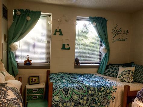 University Of North Florida dorm. | College | Pinterest | Dorm, Dorm ...