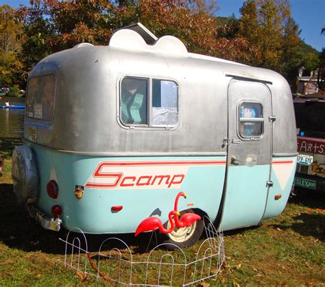 vintage scamp trailer Scamp Camper, Scamp Trailer, Old Campers, Tiny Trailers, Tiny Camper ...