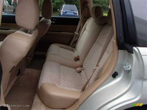 Beige Interior 2005 Subaru Forester 2.5 XS Photo #81533750 | GTCarLot.com