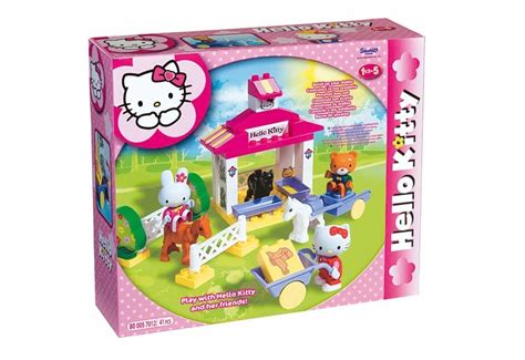 Brickstoy: Hello Kitty 50th Anniversary! Congratulations!