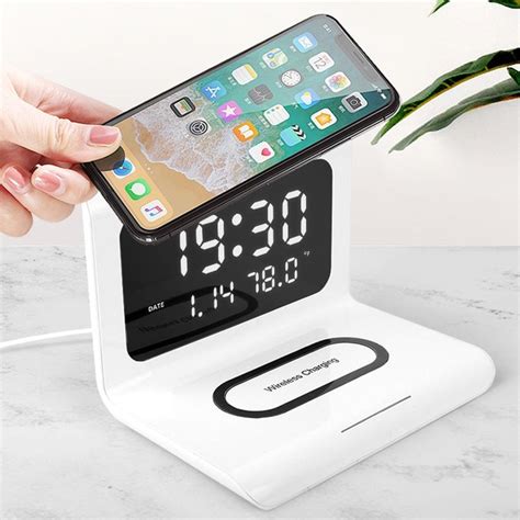 Carregador de celular sem fio | Wireless charger, Alarm clock, Phone charging station