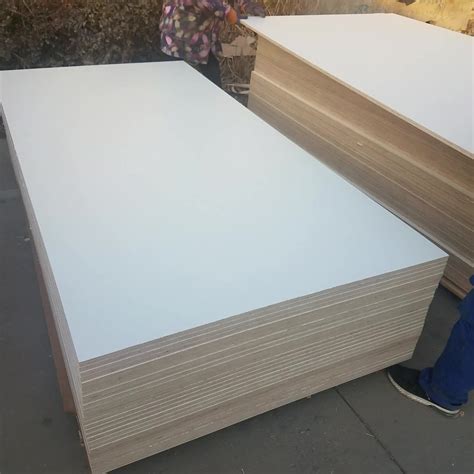 Low Price Flexible Laminated Plywood Sheets Of Melamine Plywood For ...