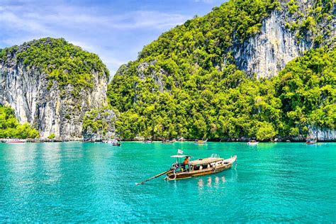 Thailand Cruises and Holidays | Royal Caribbean UK