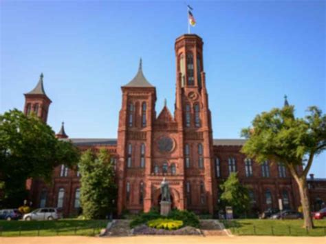 Smithsonian Castle - modlar.com